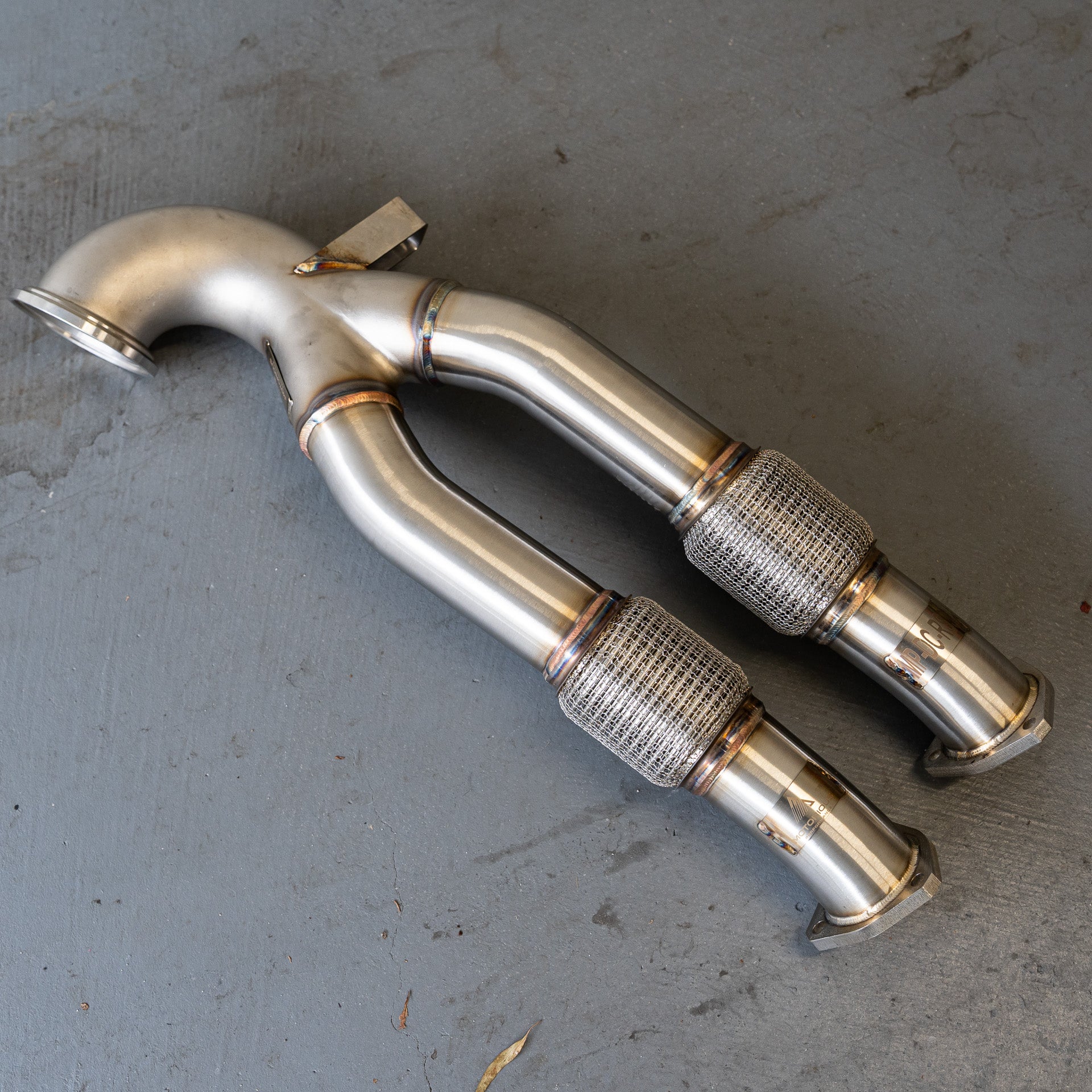 Motorious Performance Catless 3.5" Downpipe -  Audi 8.5V/8Y RS3 8V RS3, 8S TTRS - Motorious Performance