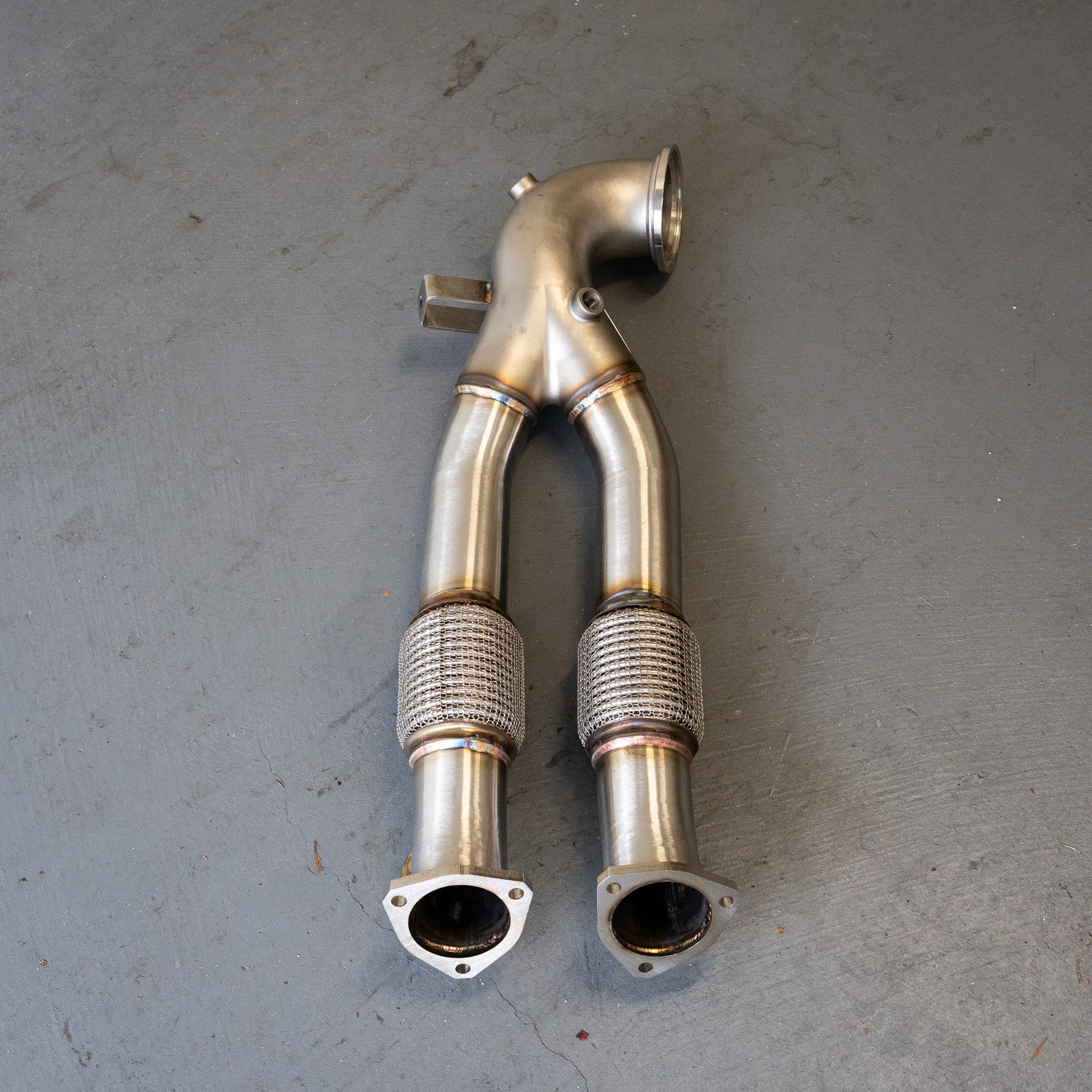 Motorious Performance Catless 3.5" Downpipe -  Audi 8.5V/8Y RS3 8V RS3, 8S TTRS - Motorious Performance