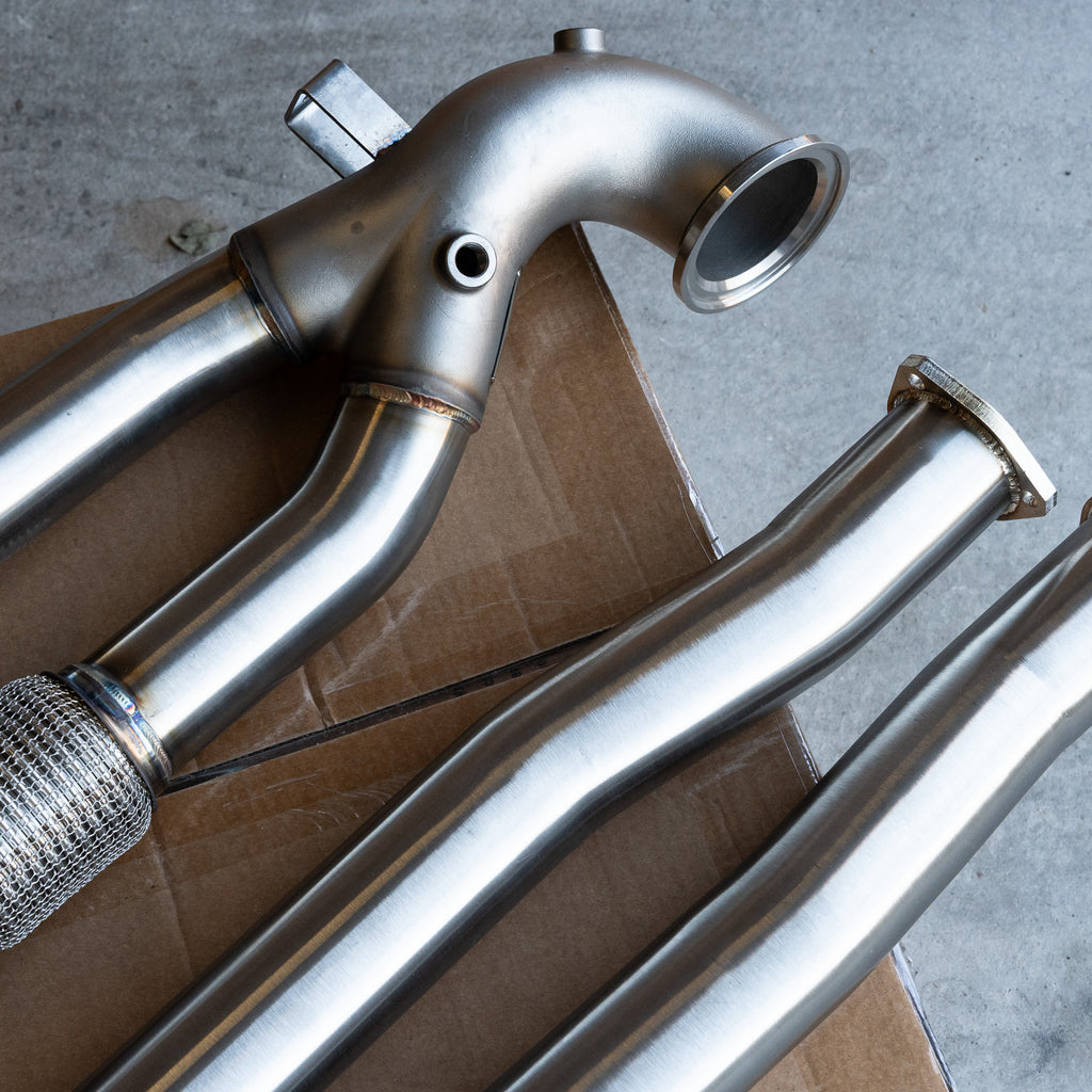 Motorious Performance Catless Downpipe & Midpipe Kit - Audi 8.5V/8Y RS3 8V RS3, 8S TTRS - Motorious Performance
