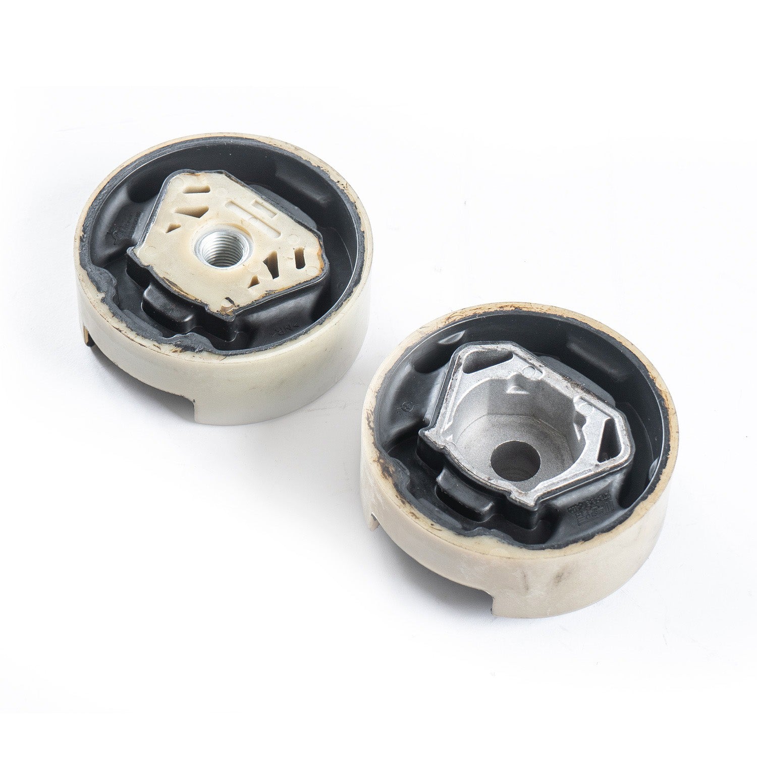 CTS Dogbone Pendulum Mount - MQB and EVO Platform